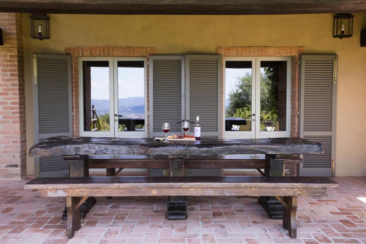 Villa Mandorlo - Pomaio Wines & Hospitality Arezzo Eksteriør bilde