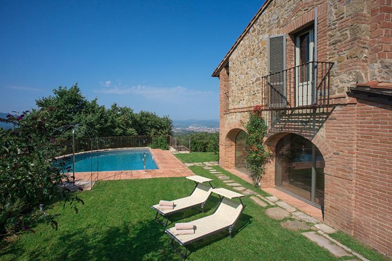 Villa Mandorlo - Pomaio Wines & Hospitality Arezzo Eksteriør bilde